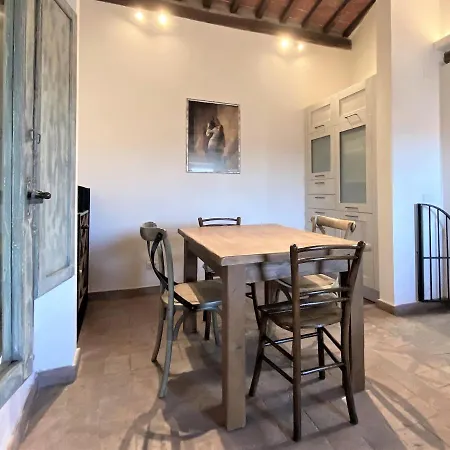 Da Bernardino-cozy With Bike Box * Siena